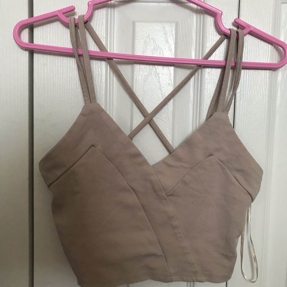 nude criss cross cropped tank